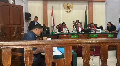 pengacara-kasus-cerai-galeri-13